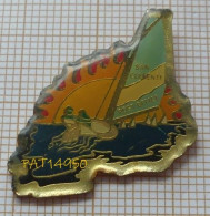 PAT14950 BATEAU   VOILIER  SAN CLEMENTE  POST OFFICE    USA REGATE VOILE  POSTE - Voile