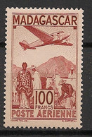 MADAGASCAR - 1944 - Poste Aérienne PA N°YT.  62 - Avion 100f - Neuf * / MH VF - Poste Aérienne