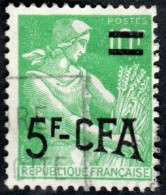 Réunion Obl. N° 333 A - Moissonneuse - Surcharge 5fCFA Sur 10f Vert - Oblitérés