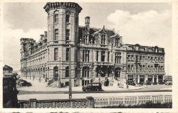 BELGIQUE - Zeebrugge - Môle - Le Musée Et L'Hôtel De La Victoire - Carte Postale - Zeebrugge