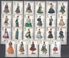 Spain 1967-1971 Costumes, 23 Different Mint Never Hinged Stamps - Nuovi