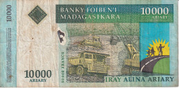 BILLETE DE MADAGASCAR DE 10000 ARIARY DEL AÑO 2003 (BANKNOTE) - Madagaskar