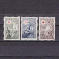 FINLAND 1954, Sc# B123-B125, Semi-Postal, Red Cross,  MH - Nuevos