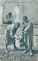 Pays Div-ref DD779- Algerie -jeune Arabe Vendeur D Oranges  -/ A Circulé-non Daté- - Berufe