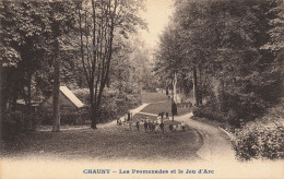 Chauny * Les Promenades Et Le Jeu D'arc * Enfants Villageois - Chauny