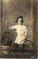 * T2/T3 Kisgyerek Háromkerekű Kerékpárral, Tricikli / Child With Tricycle (EB) - Non Classés