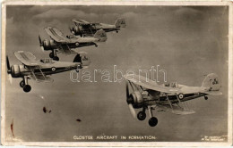 ** T2 Gloster Aircraft In Formation - Non Classificati