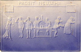 T2/T3 1907 Prosit Neujahr. Kunstanstalt Hermann Abraham / Újévi Dombornyomott üdvözlet / New Year Embossed Greeting (EK) - Unclassified