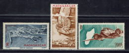 Madagascar. P. A. N° 63/64 A. Neufs** TB. - Poste Aérienne