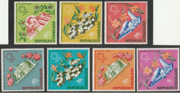 THEMATIC UNIVERSAL AND INTERNATIONAL EXPOSITION OF MONTREAL. EMBLEMS AND FLOWERS   7v+MS  -  TOGO - 1967 – Montreal (Canada)