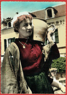 En Morvan - Une Gente Morvandelle - Folklore Costumes Traditionnels - Bourgogne