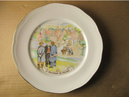 Assiette Plate Animée - La Brasserie Du Village - Porcelaine De Limoges France - Kanterbrau - La Bière De Maître Kanter - Piatti