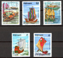 Viêt-Nam   Y&T   381 - 385    Obl   ---  1983  --  Bateaux à Voile  --  TTB - Used Stamps