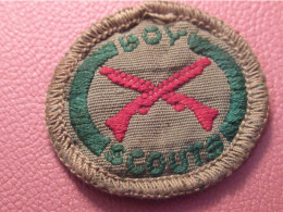 Scoutisme Canada/ Ecusson  Tissu/ Insigne De Mérite/ Tireur /année 1940-1960                  ET585 - Scouting