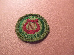 Scoutisme Canada/ Ecusson  Tissu/ Insigne De Mérite/Lyre /année 1940-1960                  ET607 - Scoutisme