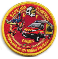 Ecusson SAPEURS POMPIERS GRIMP INTERVENTION EN MILIEUX PERILLEUX - Feuerwehr