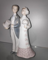 01004808 BODA DE ANTAÑO. FIGURA PORCELANA LLADRÓ DESCATALOGADA - Lladro (ESP)