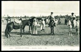 A65  ALGERIE CPA  SCENES ET TYPES - CAVALIERS  ARABES - Verzamelingen & Kavels