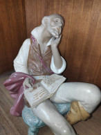 01012459 LA LECTURA DEL HIDALGO. FIGURA PORCELANA LLADRÓ DESCATALOGADA. - Lladro (ESP)