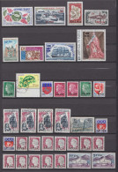 FRANCE REUNION CFA LOT 290 TIMBRES NEUFS ET OBLITERES 1949 - 1974 - Andere & Zonder Classificatie