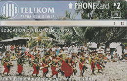 PHONE CARD PAPUA NUOVA GUINEA (E82.17.7 - Papua New Guinea