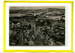 Steenvoorde. Vue Aerienne. Eglise. Au Fond Le Mont Cassel  Edit Cim N° 20692  - Steenvoorde