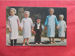 Amish Children In Sunday Dress.    –  Ref 6284 - América