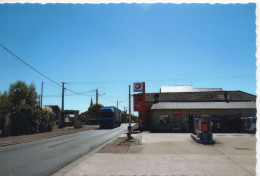 Les Trois Moutiers Station Service Pompes Essence Camion 5 Exemplaires - Les Trois Moutiers