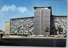 B 1000 BRUSSEL, Schumann Platz Und Gebäude Der Europäischen Gemeinschaft - Institutions Européennes