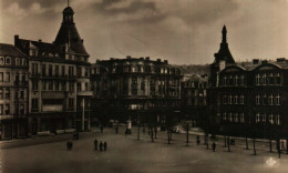 ESCH-SUR-ALZETTE   -  Place Du Brill - Esch-Alzette