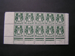 FRANCE N° 671 BLOC DE 10 VARIETE " PAPIER AMERICAIN MAUVAISE IMPRESSION  "  NEUFS SANS CHARNIERE * * - ....-1949