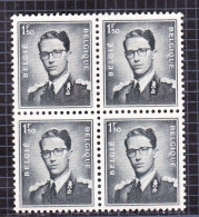 1953 Nr 924**  Zonder Scharnier,blokje Van 4. Koning Boudewijn,Marchand. - 1953-1972 Brillen