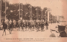 MILITARIA - Apothéose De La Victoire - Les Japonais Défilent Avenue Des Champs Elysées - Carte Postale Ancienne - Altre Guerre