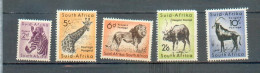 A 386 - AFS - YT 204-208-212-213-214 * - CC - Unused Stamps