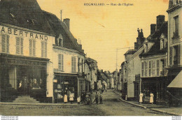 RARE  61 REGMALARD RUE DE L'EGLISE LES COMMERCANTS SONT DEVANT LEUR VITRINE - Remalard