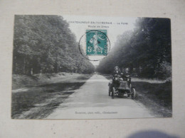 CPA 28 EURE ET LOIR - CHATEAUNEUF-en-THYMERAIS : Route De Dreux - Scène Animée (automobile) - Châteauneuf