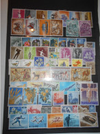 Saint Marin Lot De 60 Timbres Neufs (charniere) - Collections, Lots & Séries