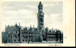 CPA Precurseur, Non Voyagée - Bradford - The Town Hall - Bradford