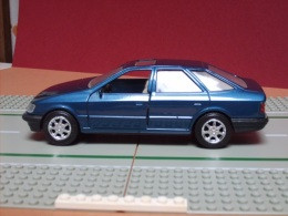 FORD SCORPIO Bleue De La Marque GUILOY - échelle 1/24ème - Andere & Zonder Classificatie