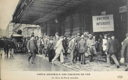 CPA - Evénements > PARIS OCTOBRE 1910 - GREVE GENERALE Des CHEMINS De FER - TBE - Grèves