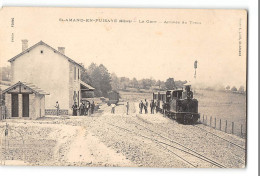 CPA 58 St Saint Amand En Puisaye La Gare Et Le Train Tramway - Saint-Amand-en-Puisaye