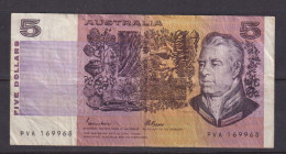 AUSTRALIA - 1974-91 5 Dollars Circulated Banknote - 1974-94 Australia Reserve Bank