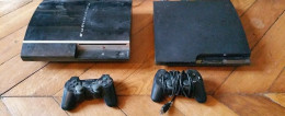 Deux Sony Playstation 3 PS3 : PS3 Slim Ref. CECH-2504A Ok PS3 Fat Ref. CECHL04 Not Ok Deux Manettes Sony Et Jeux - PS3