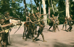 TIR A L'ARC -BURUNDI-JEuNES CHASSEURS - Tiro Al Arco