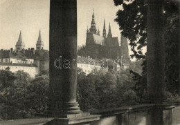 ** T2/T3 Praha, Prag; Prazsky Hrad, Pohled Na Chrám Sv. Víta Z Letohrádku / Castle Of Prague, View Of The Cathedral From - Zonder Classificatie