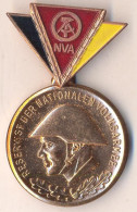 DDR Medaille. Reservistenabzeichen. 10. - Duitse Democratische Republiek