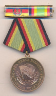 DDR .Medaille  Für Treue Dienste In Der Nationalen Volksarmee. 15. - Duitse Democratische Republiek