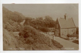 - CPA FOLKESTONE (Angleterre) - THE TOLL GATE 1910 - - Folkestone