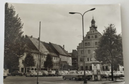 Dippoldiswalde (Erzgebirge), Marktplatz, Div. PKW Trabant, 1977 - Dippoldiswalde