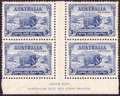 AUSTRALIA 1934 KGV 3d Blue, Marino Ram, Of 4 SG151 MNH With Bottom & Centre Gutters - Neufs